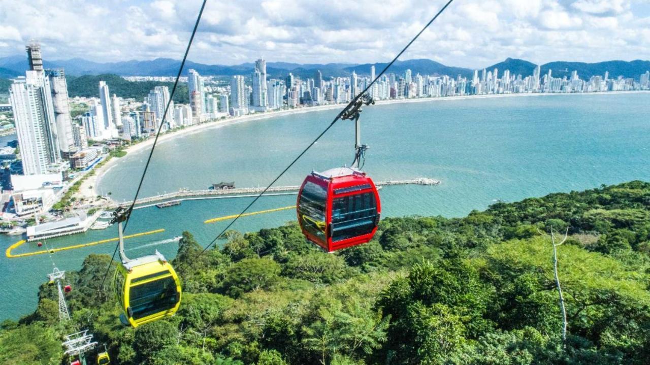 ótimo Apto 2 Quartos, Av. Brasil, De Frente, Quadra Mar. Apartamento Balneário Camboriú