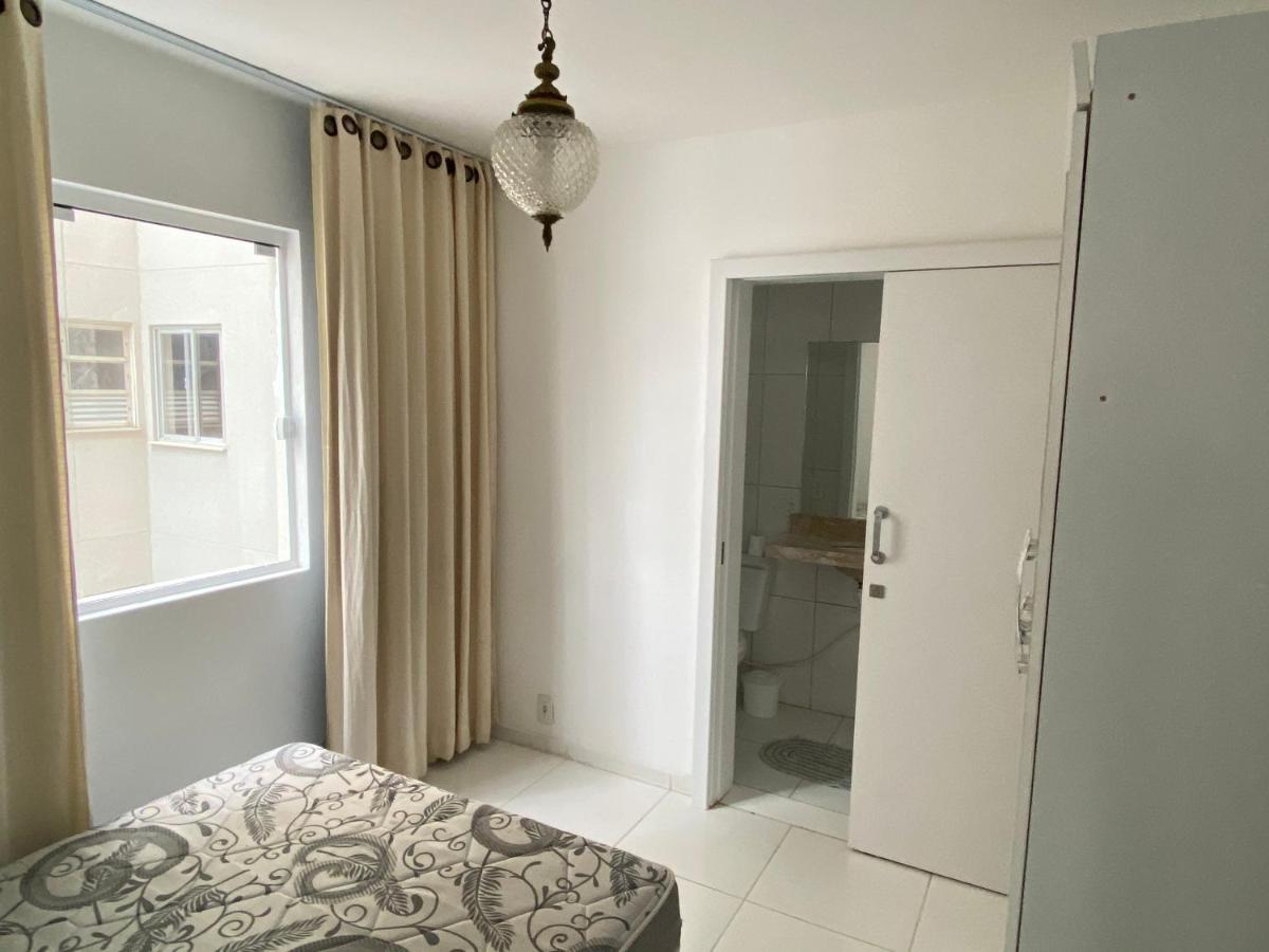ótimo Apto 2 Quartos, Av. Brasil, De Frente, Quadra Mar. Apartamento *