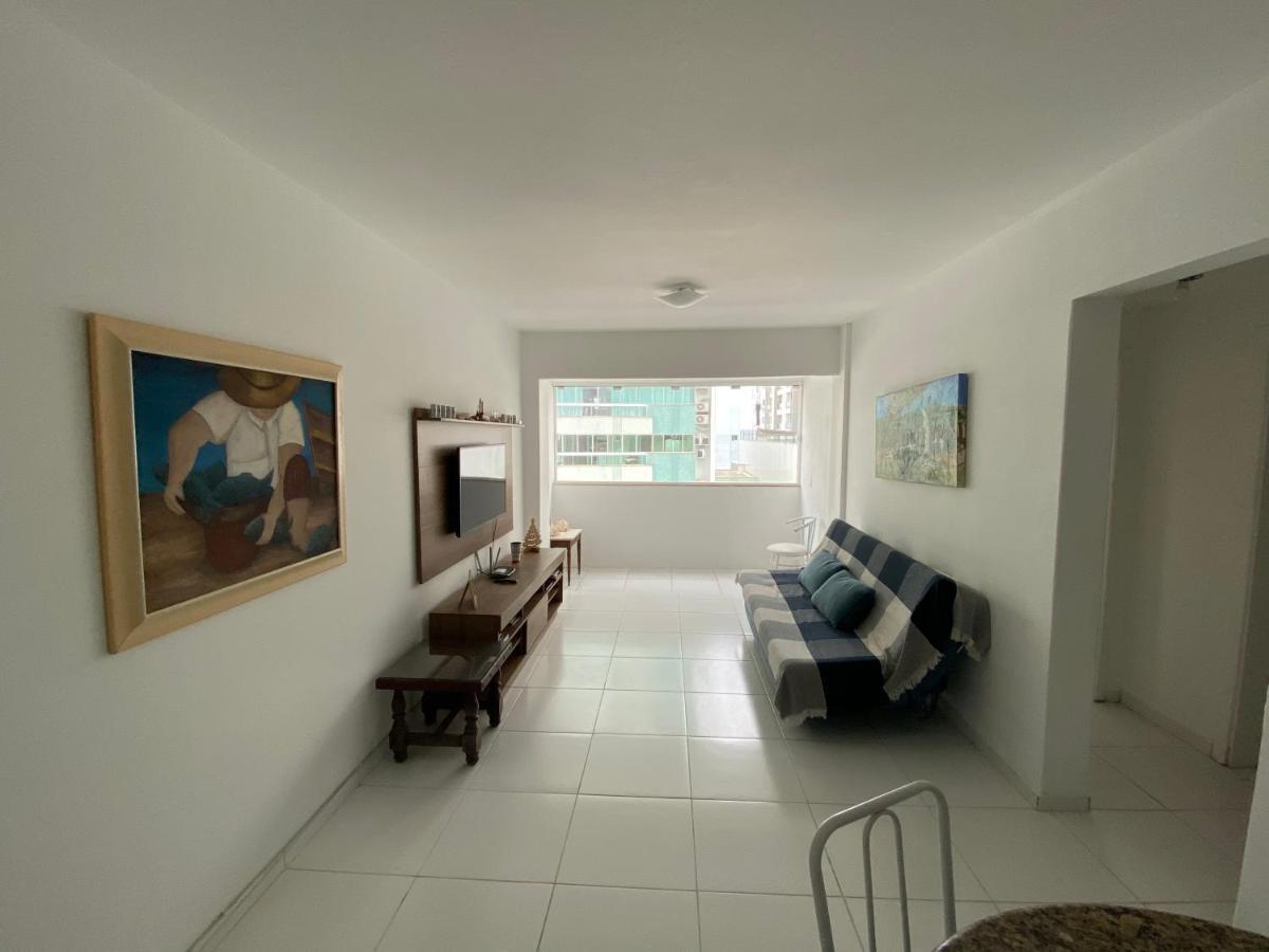 ótimo Apto 2 Quartos, Av. Brasil, De Frente, Quadra Mar. *
